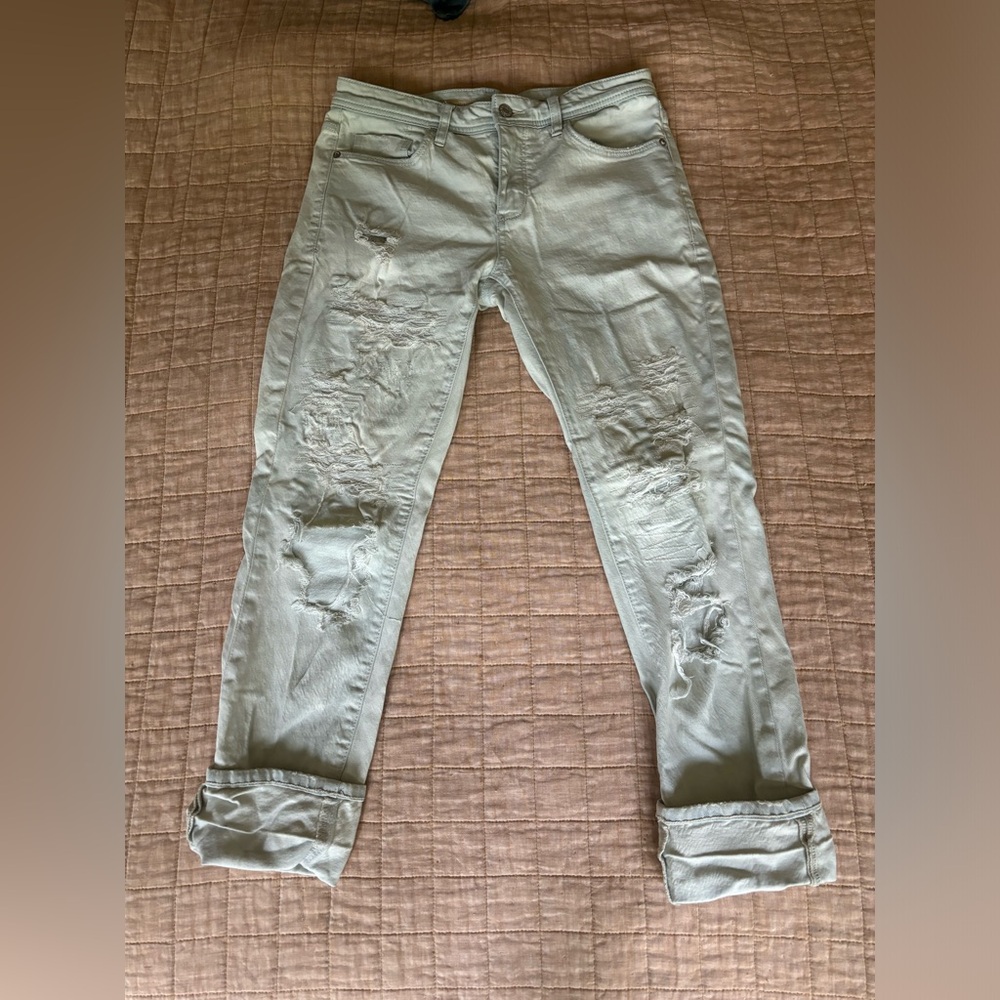 Pilcro shredding jeans, 27.